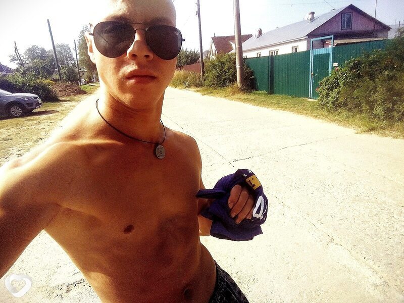 Максим, 25, Череповце — анкета №4063430