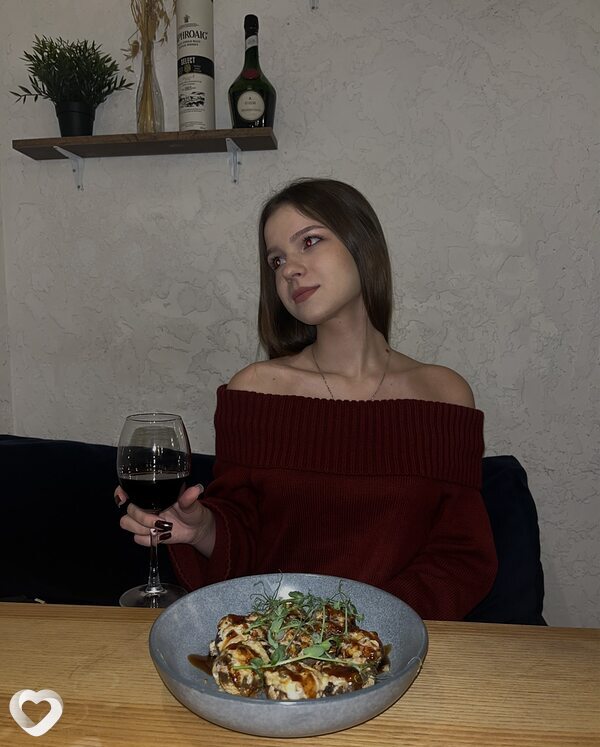 Аня, 18, Могилев — анкета №4063879