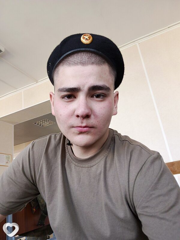 Денис, 21, Перми — анкета №4063789