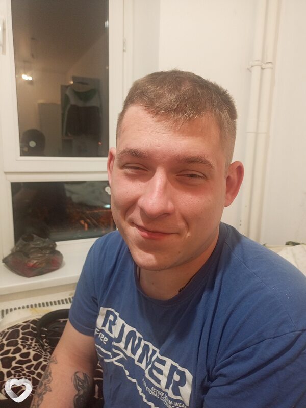 Дима, 25, Москве — анкета №4064090