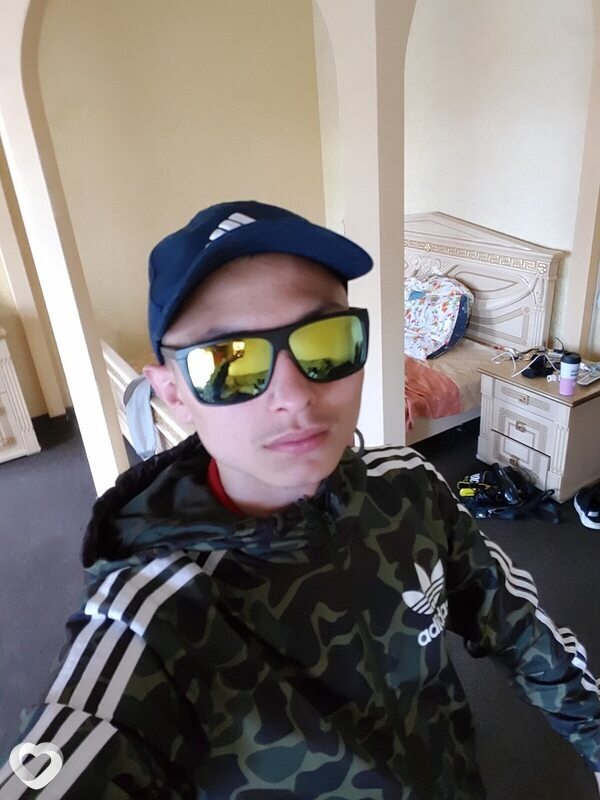 Денис, 26, Ростове-на-Дону — анкета №4064130