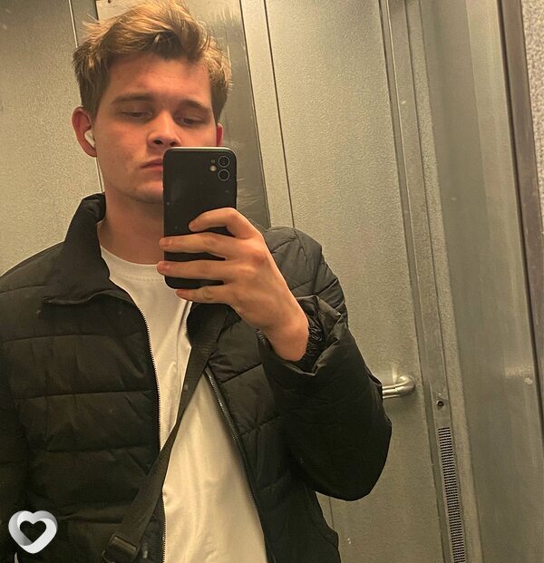 Иван, 23, Санкт-Петербурге — анкета №4065830