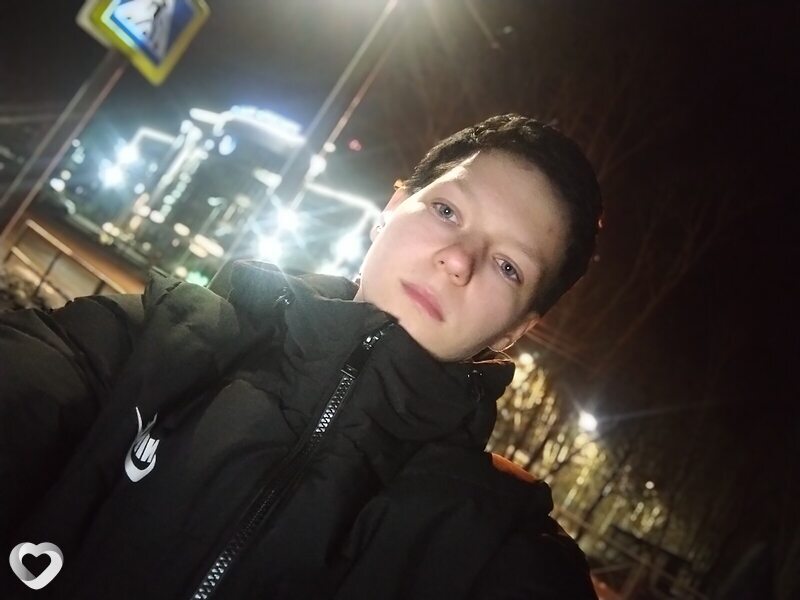 Аня, 19, Белогорске — анкета №4066357