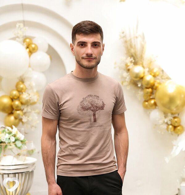 Narek, 28, Омске — анкета №4066949