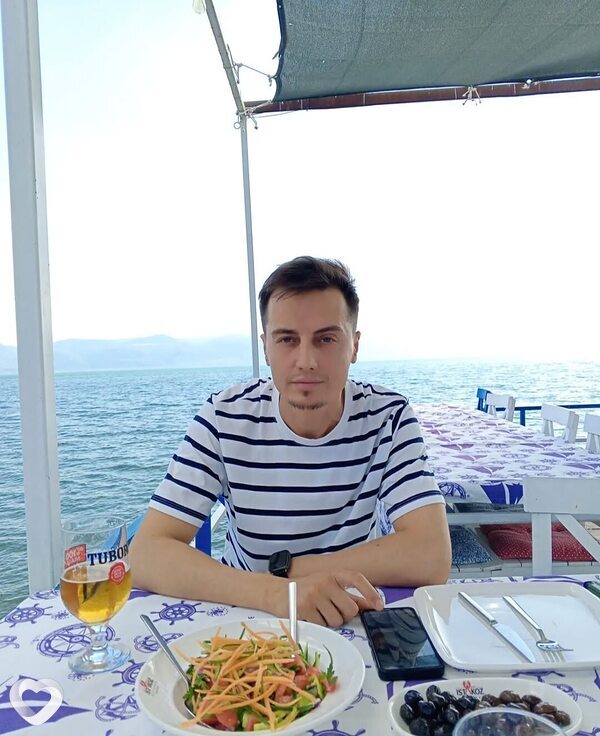 Mesut, Русский