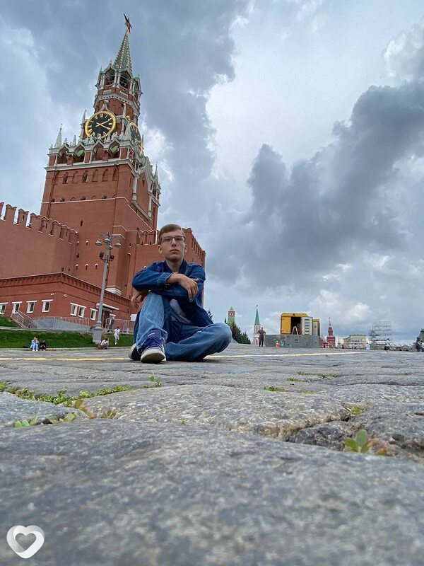 Богдан, 18, Москве — анкета №4067576