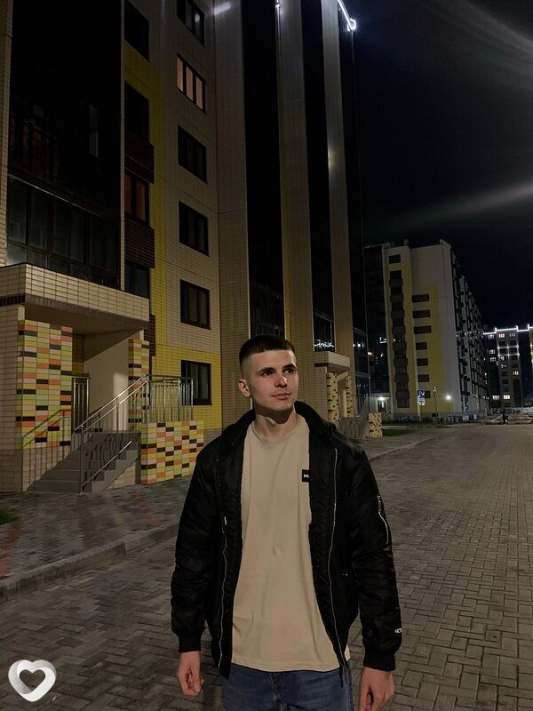 Михаил, 24, Омске — анкета №4068119