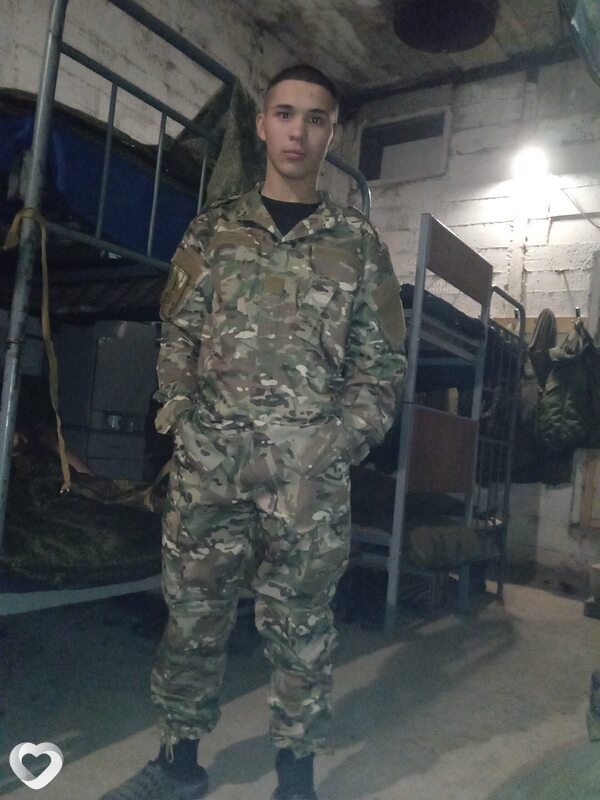 Тимур, 20, Симферополе — анкета №4068588