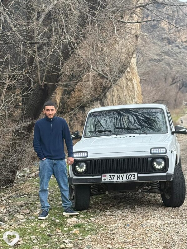 Гегам, 21, Тюмени — анкета №4069470