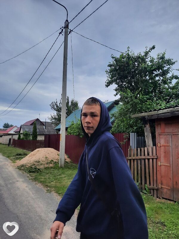 Влад, 19, Орше — анкета №4069113