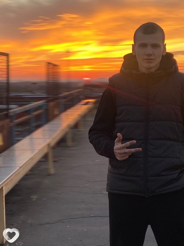 Дмитрий, Харцызск
