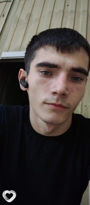 Николай, 22, Ангарске — анкета №4070137