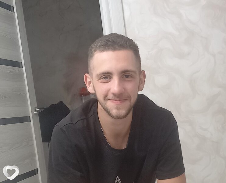 Кирилл, 22, Самаре — анкета №4070289