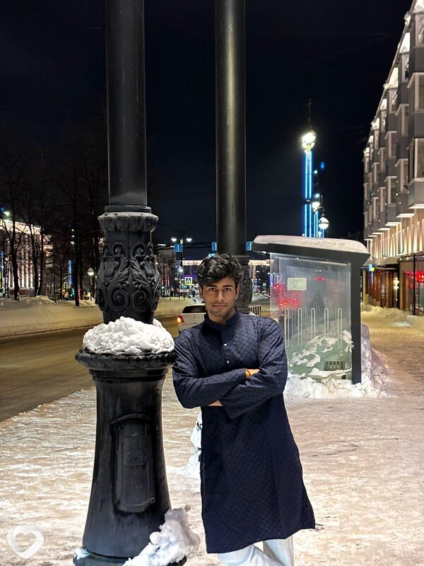 Navneet Dixit, 21, Перми — анкета №4070478