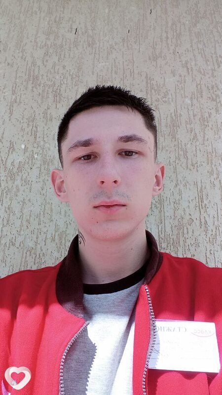 Кирилл, 21, Харькове — анкета №4070735