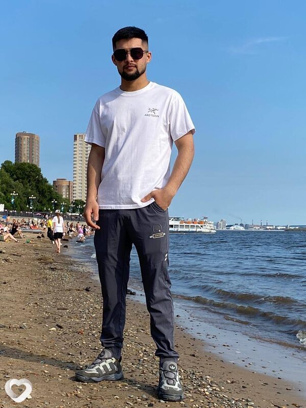 Александр, 26, Хабаровске — анкета №4071364