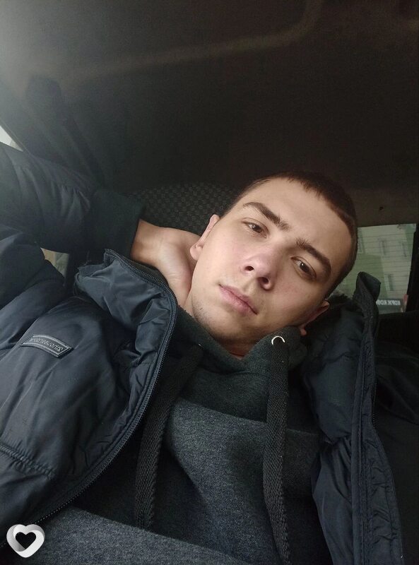 Павел, 24, Саратове — анкета №4070944