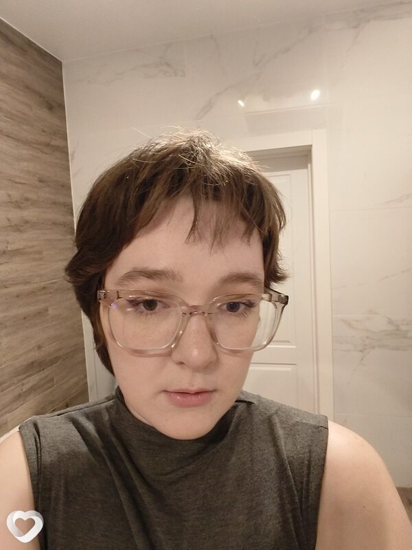Полина, 19, Саратове — анкета №4073007