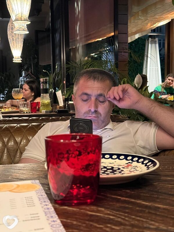 Саша, 42, Нижневартовске — анкета №4072093