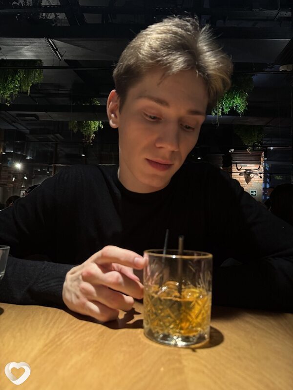 Дмитрий, 21, Москве — анкета №4072565
