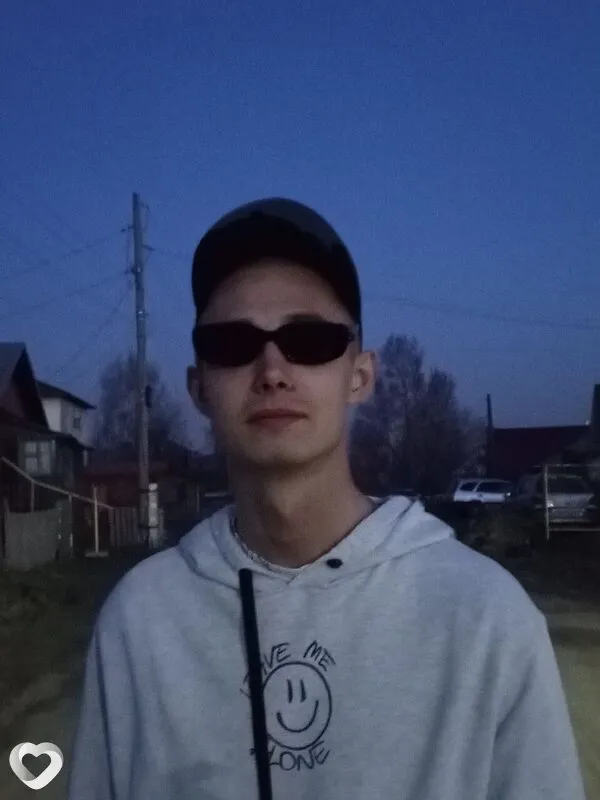 Александр, 20, Новоалтайске — анкета №4072853