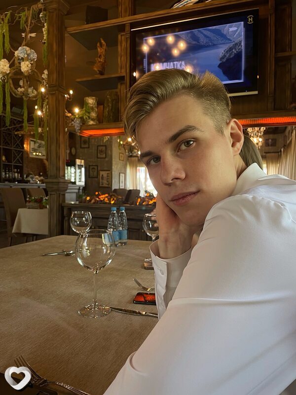 Валерий, 22, Самаре — анкета №4072970