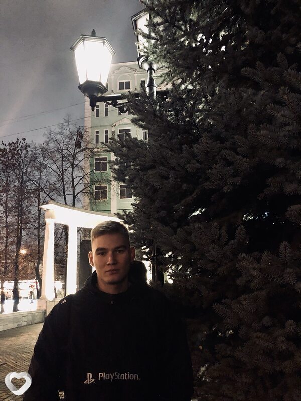 Никита, 22, Ижевске — анкета №4073306