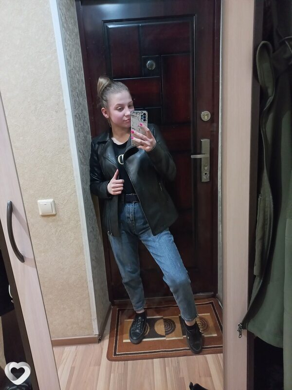 Елизавета, 22, Лесозаводске — анкета №4073444