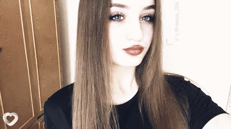 Настя, 19, Сызрани — анкета №4073594