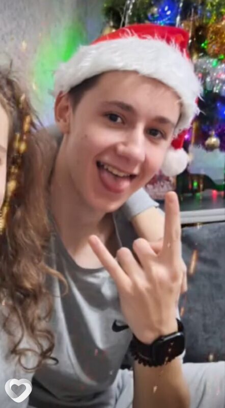 Артём, 18, Могилев — анкета №4073472