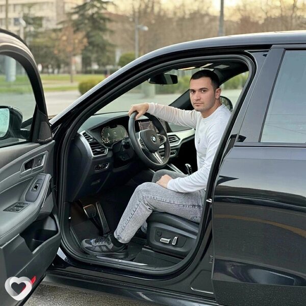 Натиг, 24, Санкт-Петербурге — анкета №4074031