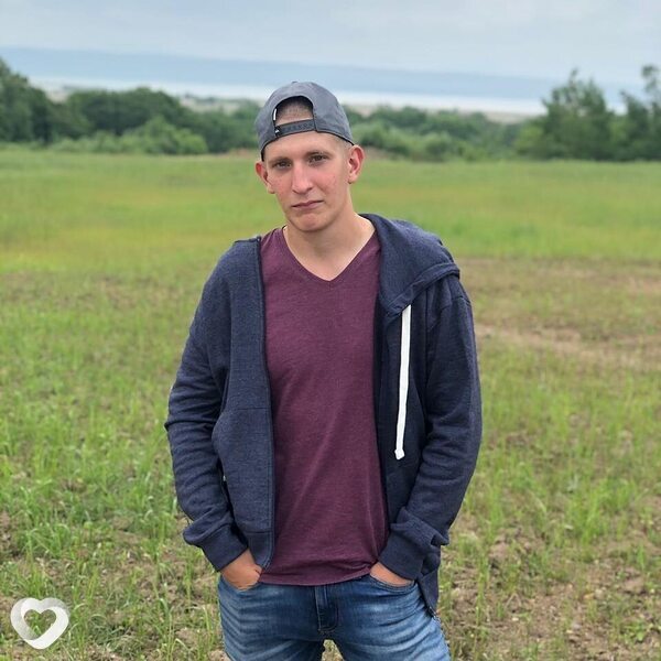 Иван, 26, Санкт-Петербурге — анкета №4074492