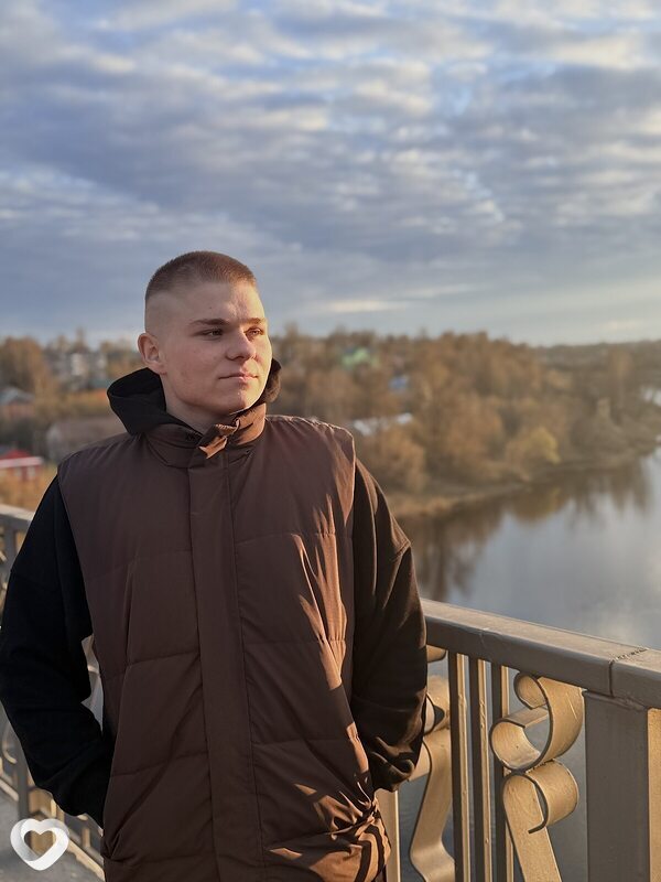 Иван, 19, Ростове-на-Дону — анкета №4074809