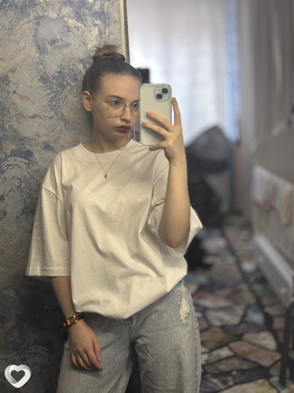 Вика, 18, Санкт-Петербурге — анкета №4075038
