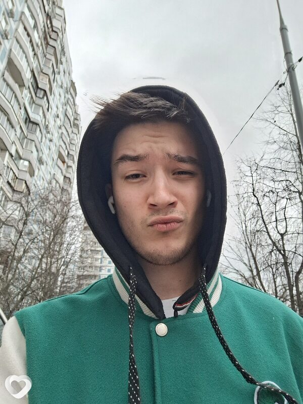 Макс, 20, Москве — анкета №4075426