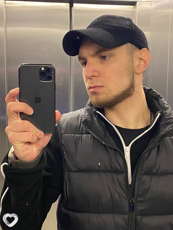 Даня, 21, Екатеринбурге — анкета №4075440