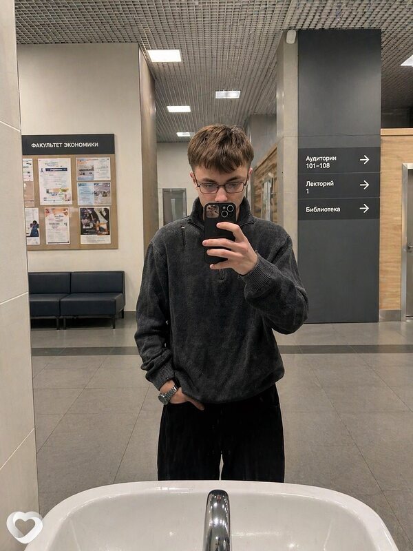 Aleksandr, 20, Новосибирске — анкета №4075442