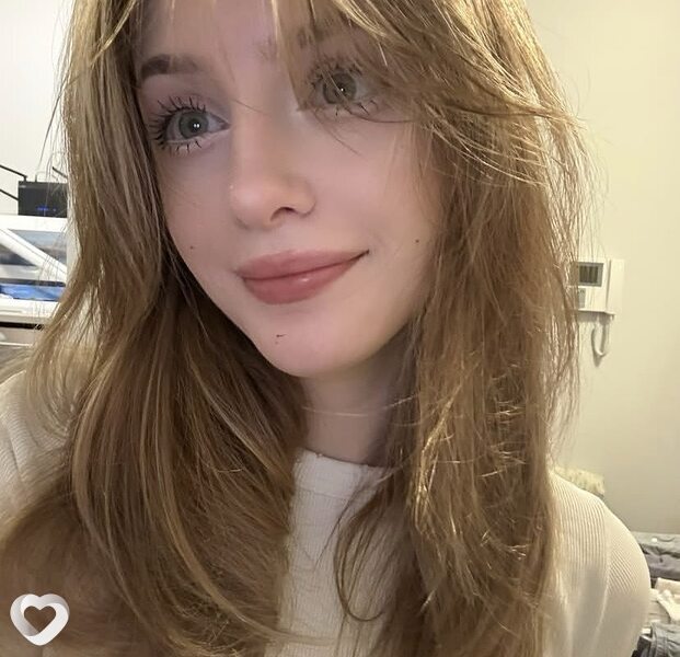 Аня, 19, Санкт-Петербурге — анкета №4075796
