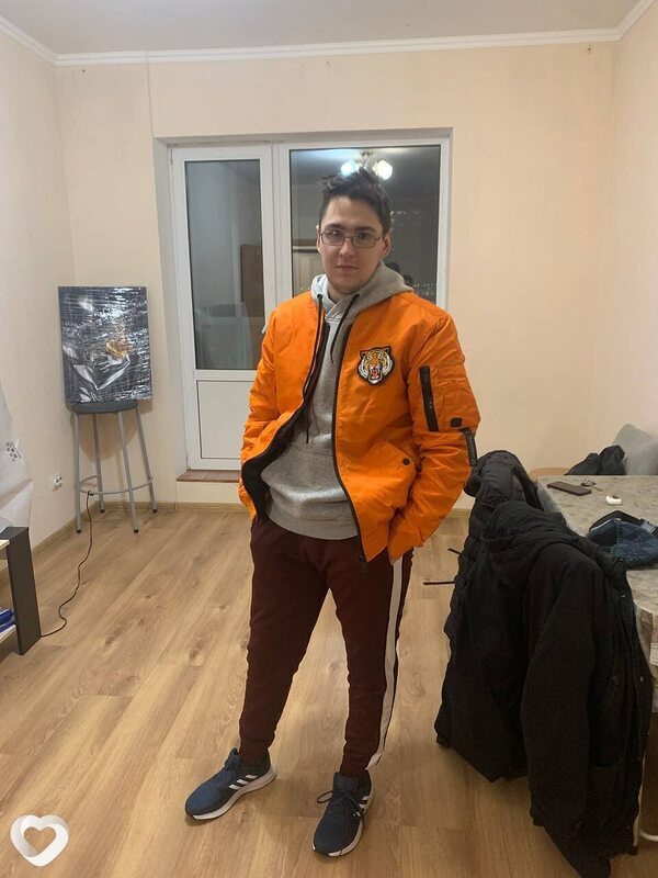 Денис, 22, Санкт-Петербурге — анкета №4075693