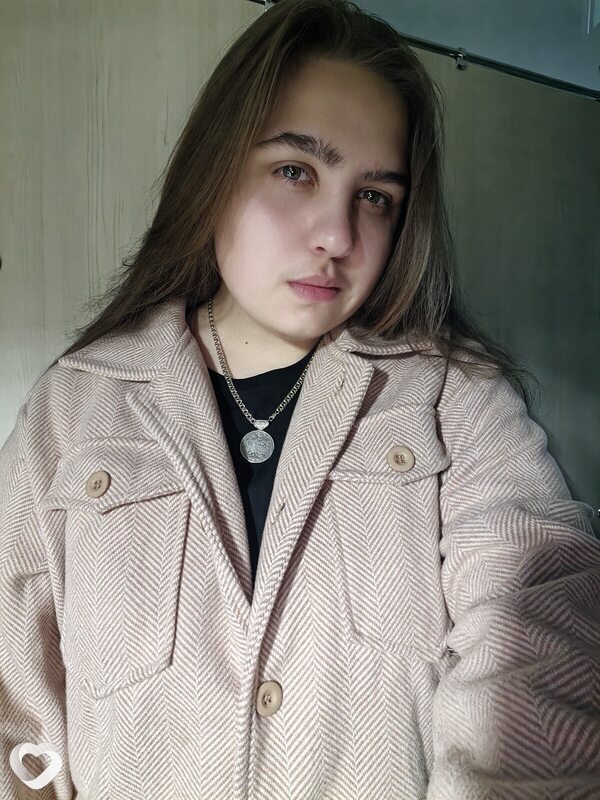 Виктория, 24, Комсомольске-на-Амуре — анкета №4075740