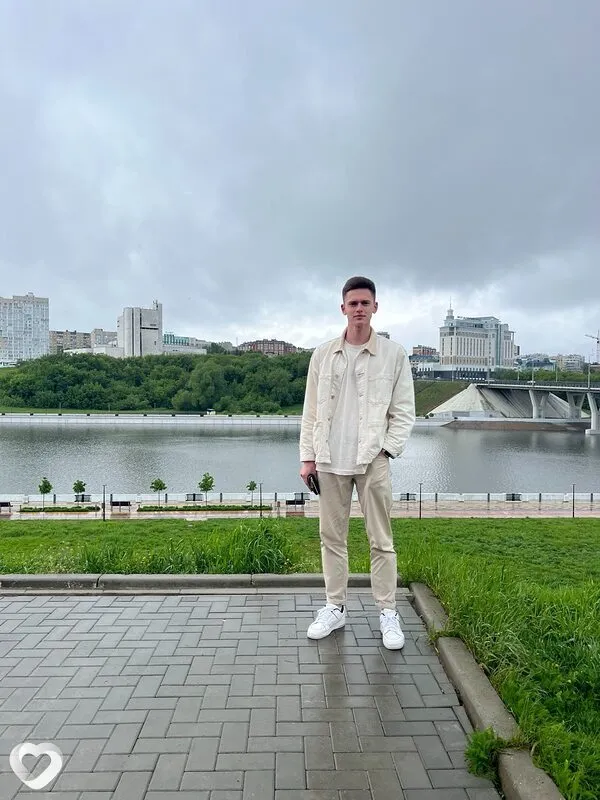 Дмитрий, 22, Москве — анкета №4075712