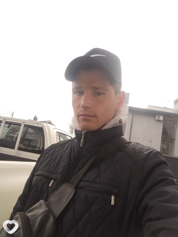 Иван, 26, Самаре — анкета №4075823