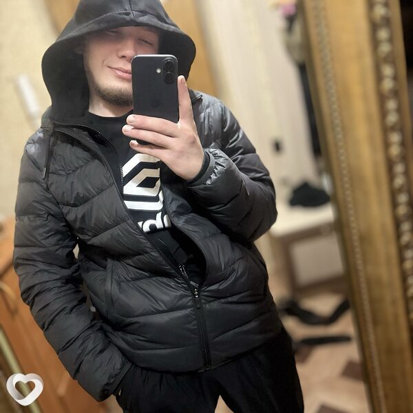 Данил, 26, Омске — анкета №4075879