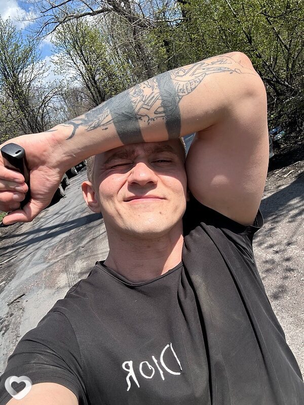 Максим, 32, Енакиеве — анкета №4077192