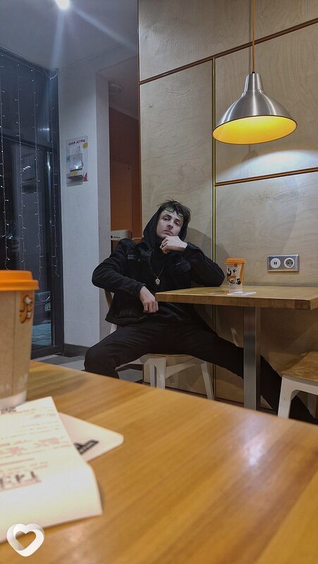 Денис, 24, Москве — анкета №4077267
