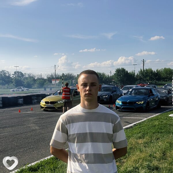Вова, 20, Краснодаре — анкета №4078118
