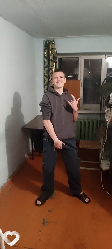 Ваня, 18, Красноярске — анкета №4078471