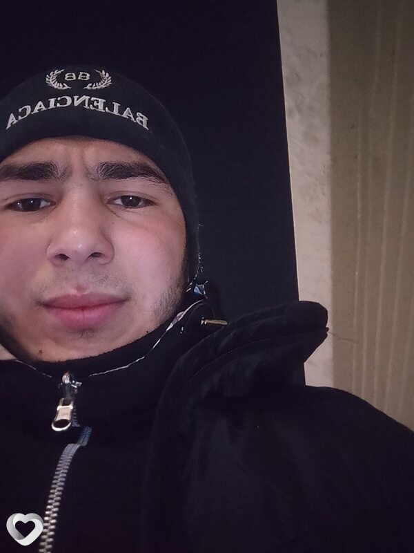 Jaloliddin, 22, Кемерове — анкета №4078755