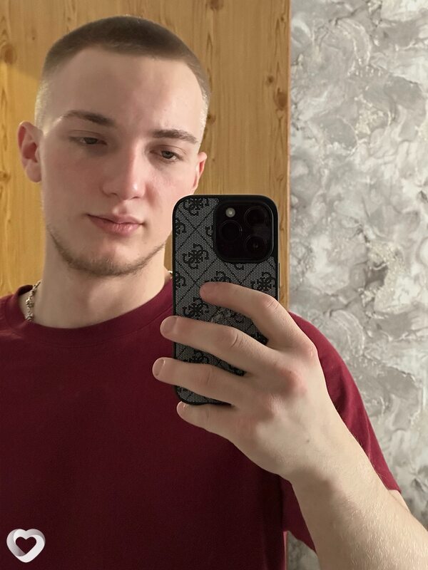 Владислав, 19, Калуге — анкета №4078922