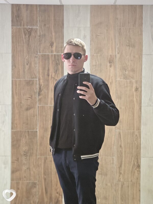 Юрий, 22, Санкт-Петербурге — анкета №4078939